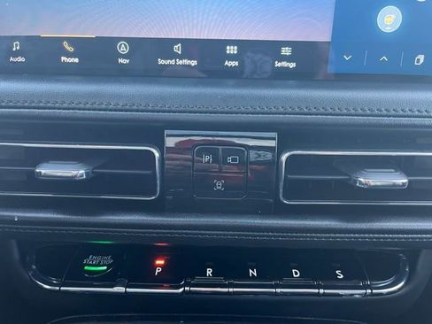 Used 2023 Lincoln Nautilus Reserve w/ Equipment Group 201A image 22