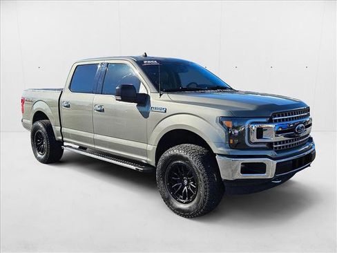 Used 2019 Ford F150 XLT w/ Equipment Group 302A Luxury image 3