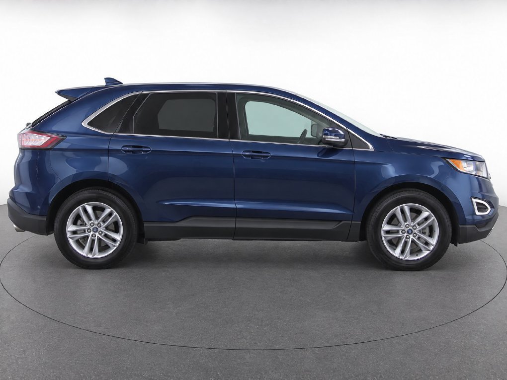 Used 2017 Ford Edge SEL w/ Equipment Group 201A AWD/4WD image 11