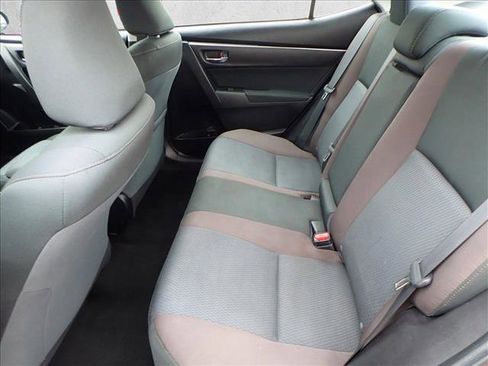 Used 2019 Toyota Corolla LE image 6