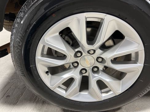 Used 2024 Chevrolet Silverado 1500 Custom image 41