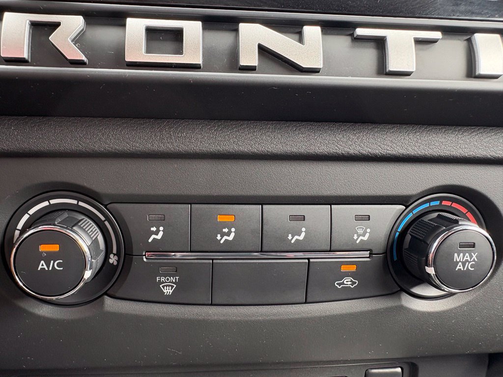 Used 2025 Nissan Frontier SV AWD/4WD image 28