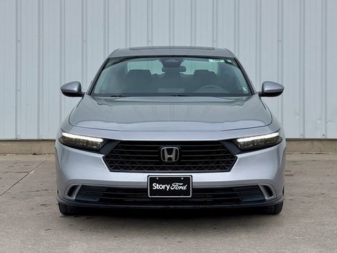 Used 2024 Honda Accord EX image 8