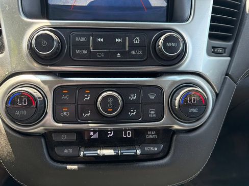Used 2019 Chevrolet Tahoe 4WD image 23