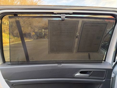 Used 2019 Volkswagen Atlas SE w/ Towing Package image 26