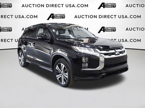 Used 2024 Mitsubishi Outlander Sport SE image 2