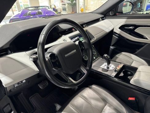 Used 2020 Land Rover Range Rover Evoque R-Dynamic S image 41
