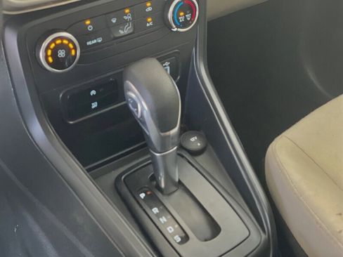 Used 2018 Ford EcoSport S image 8