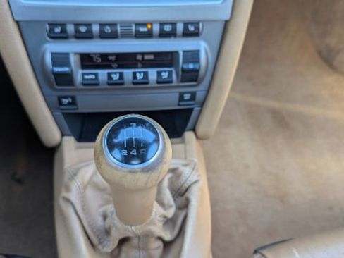 Used 2005 Porsche Boxster image 29