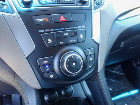 Used 2018 Hyundai Santa Fe Sport AWD/4WD image 19