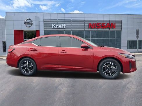 New 2025 Nissan Sentra SV image 2