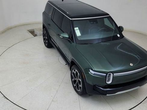 Used 2025 Rivian R1S Adventure image 81