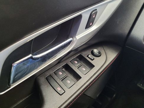 Used 2015 GMC Terrain SLE image 27