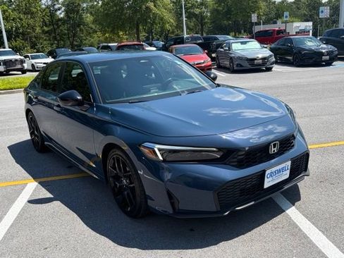 Used 2025 Honda Civic Sport image 8