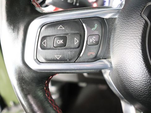 Used 2021 Jeep Gladiator Rubicon w/ Cold Weather Group image 37