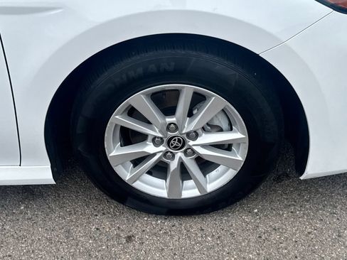 Used 2025 Toyota Camry LE FWD image 42