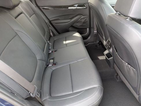 Used 2025 Kia Seltos EX AWD/4WD image 35