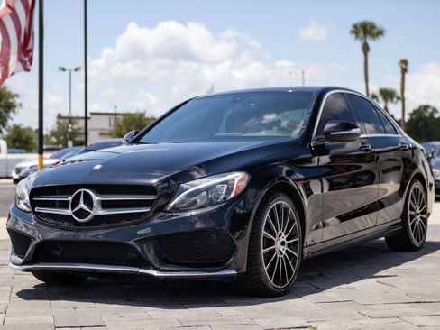 Used 2015 Mercedes-Benz C 300 4MATIC Sedan w/ Multimedia Package image 6