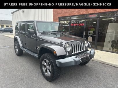 Used 2016 Jeep Wrangler Unlimited Sahara w/ Dual Top Group