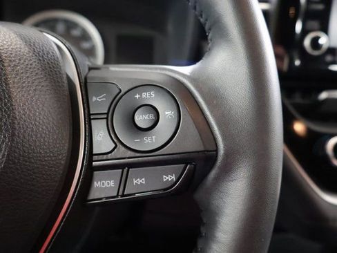 Certified 2022 Toyota Corolla SE image 21