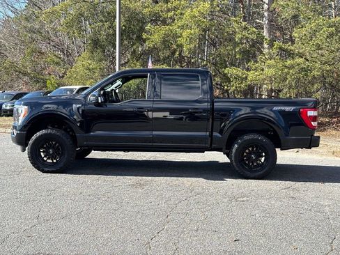 Used 2023 Ford F150 Lariat image 2