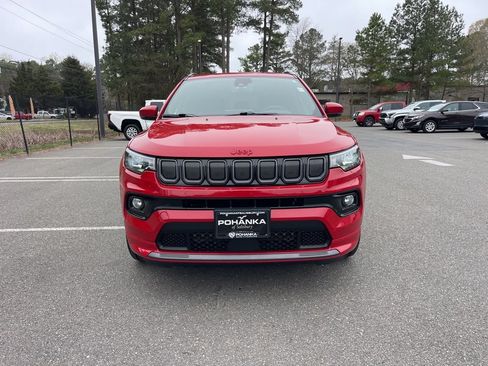 Used 2022 Jeep Compass Limited AWD/4WD image 3