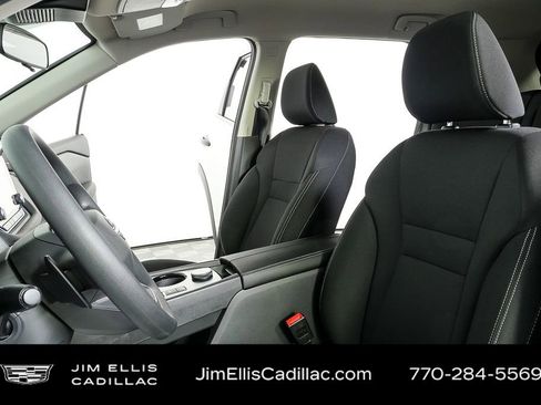 Used 2026 Nissan Rogue S image 6