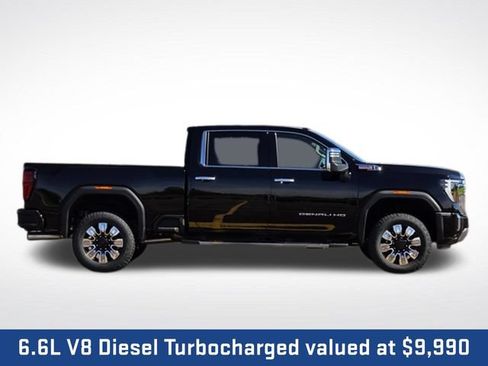New 2026 GMC Sierra 3500 Denali w/ Technology Package AWD/4WD image 2