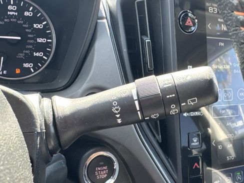 Used 2024 Subaru Crosstrek 2.5i Limited w/ Crosstrek Mirror Package image 30