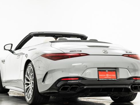 Used 2023 Mercedes-Benz SL 63 AMG AMG Roadster -Performance Line image 7