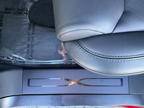 Used 2017 Tesla Model X 75D image 27