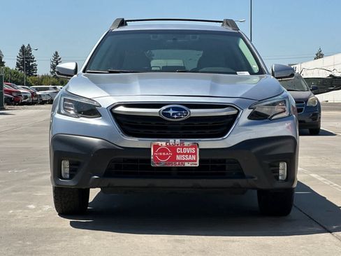 Used 2020 Subaru Outback Premium w/ Popular Package #1 AWD/4WD image 11