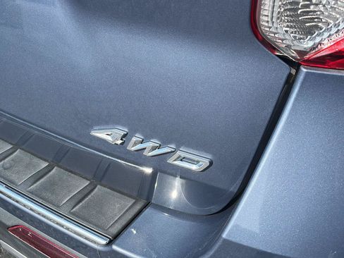 Used 2021 Ford Explorer Limited w/ Equipment Group 301A AWD/4WD image 6