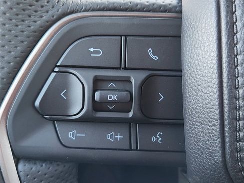 New 2025 Toyota Tacoma TRD Off-Road image 11