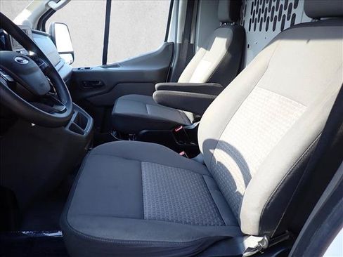 Used 2022 Ford Transit 250 Medium Roof RWD image 12