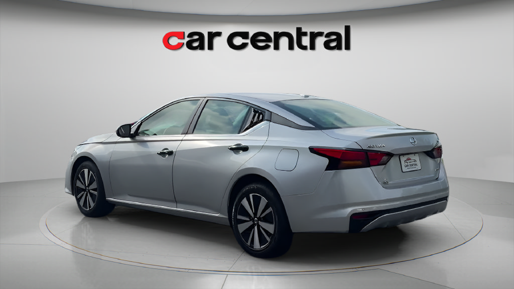 Used 2021 Nissan Altima 2.5 SV AWD/4WD image 3