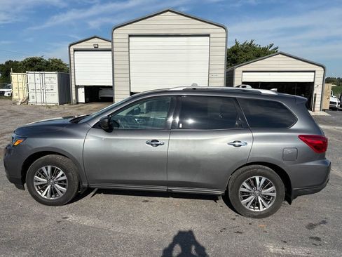 Used 2020 Nissan Pathfinder S AWD/4WD image 8