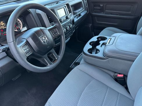 Used 2019 RAM 1500 Express w/ Express Value Package image 10