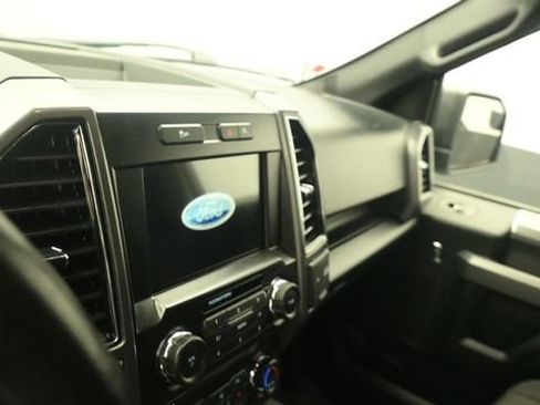 Used 2017 Ford F150 XLT w/ Equipment Group 302A Luxury AWD/4WD image 25