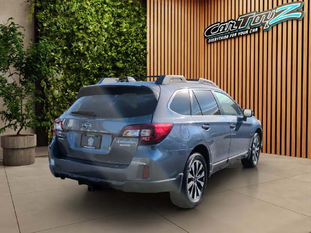 Used 2017 Subaru Outback 2.5i Limited AWD/4WD image 6