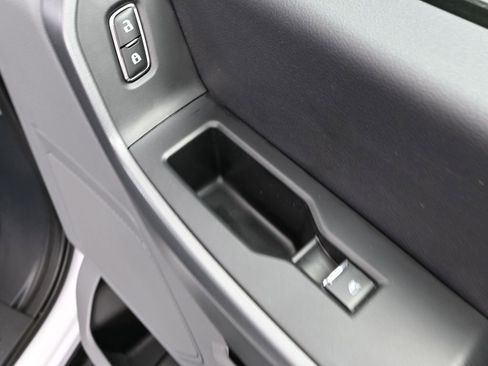 Used 2023 Ford F350 XLT image 44