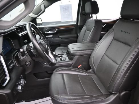 Used 2024 GMC Sierra 1500 Denali w/ Technology Package AWD/4WD image 22