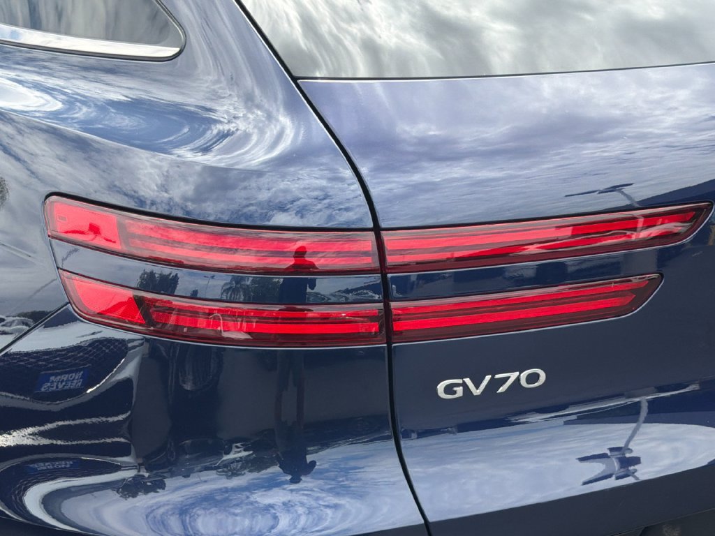 New 2026 Genesis GV70 3.5T Sport Prestige AWD/4WD image 26