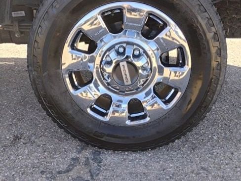 Used 2024 Ford F250 Lariat w/ Chrome Package image 18