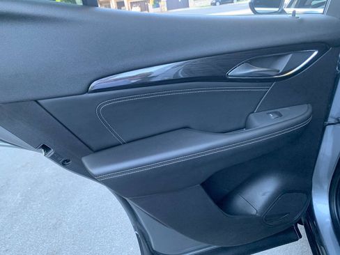 Used 2021 Buick Envision Preferred FWD image 17