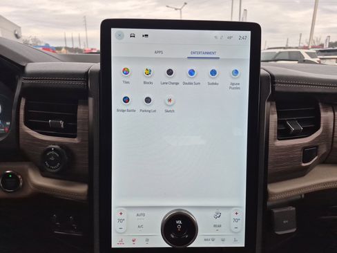 Certified 2023 Ford Expedition Limited image 39