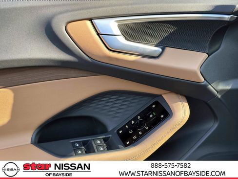 Used 2025 Audi A5 2.0T Premium image 13