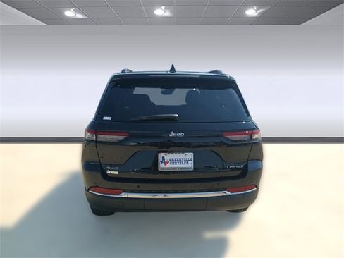 New 2023 Jeep Grand Cherokee Limited image 8