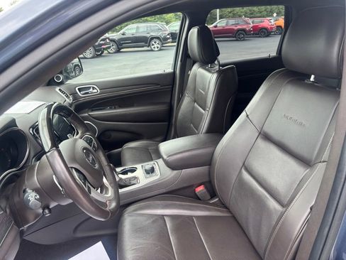 Used 2019 Jeep Grand Cherokee Summit w/ Platinum Series Group AWD/4WD image 14