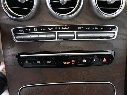 Used 2020 Mercedes-Benz GLC 300 4MATIC Coupe image 13